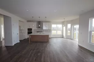 9229 Bottega Dr S, Washington Twp, OH 45458 - Photo 7