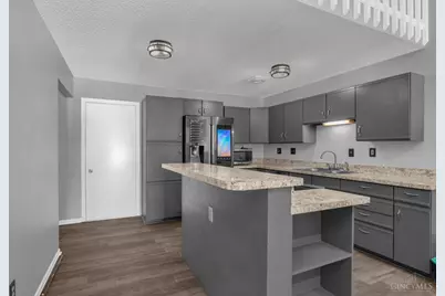 125 Ewing Drive #A, Fairfield, OH 45014 - Photo 7