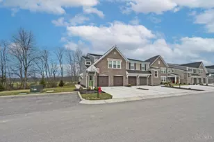 5881 Parkview Ln, Miami Township, OH 45150 - Photo 35