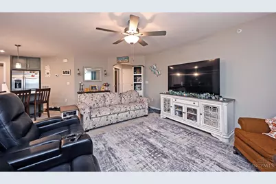 5881 Parkview Lane #201, Miami Township, OH 45150 - Photo 9