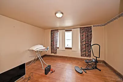 1917 Webman Court, Cincinnati, OH 45223 - Photo 21