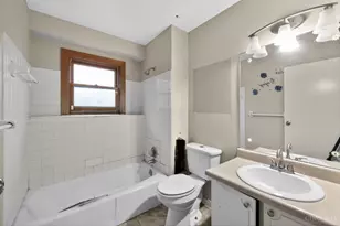 3209 Autumn Ln, Green Township, OH 45239 - Photo 29