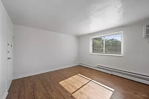 1522 Cedar Ave, Cincinnati, OH 45224 - Photo 7