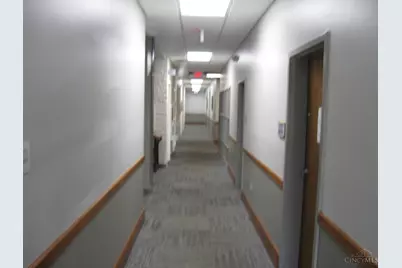 7655 Five Mile Road #115, Anderson Township, OH 45230 - Photo 3