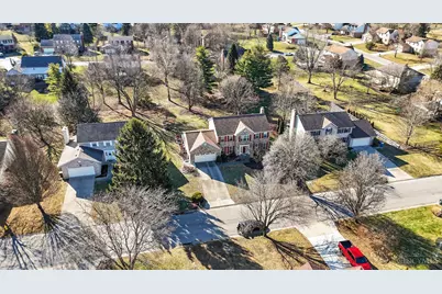 8335 Charming Manor, West Chester, OH 45069 - Photo 41