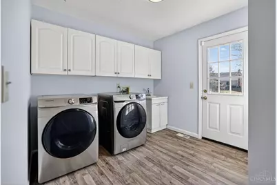 8335 Charming Manor, West Chester, OH 45069 - Photo 17