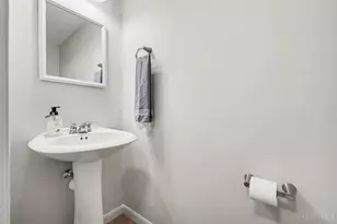 262 Hennepin Dr, Hamilton Township, OH 45039 - Photo 9