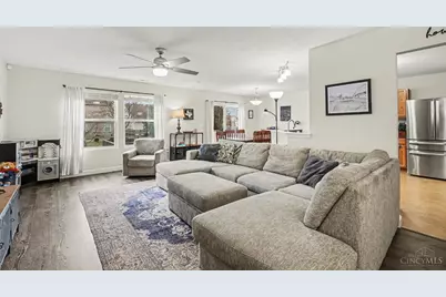 262 Hennepin Drive, Hamilton Township, OH 45039 - Photo 3