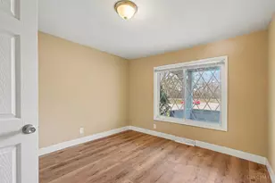 321 Southern Ave, Reading, OH 45215 - Photo 9