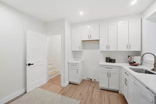 989 Parkside Pl, Cincinnati, OH 45202 - Photo 45