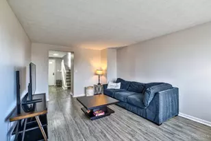 10830 Lakehurst Ct, Cincinnati, OH 45242 - Photo 7