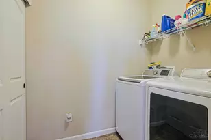 8001 Oakbridge Wy, Cincinnati, OH 45248 - Photo 27