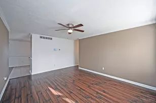 8638 Northport Dr, Cincinnati, OH 45255 - Photo 5