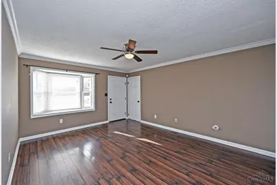 8638 Northport Drive, Cincinnati, OH 45255 - Photo 7