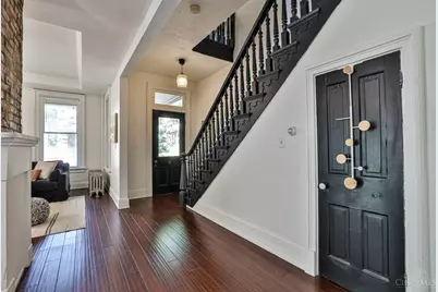 4216 Williamson Place, Cincinnati, OH 45223 - Photo 3