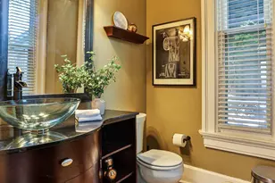 4216 Williamson Pl, Cincinnati, OH 45223 - Photo 9