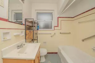 5517 Surrey Ave, Green Township, OH 45248 - Photo 15