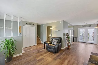 5276 Chateau Way, Fairfield, OH 45014 - Photo 7