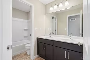 1180 Eagle Blvd, Hamilton Township, OH 45039 - Photo 21