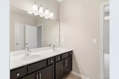 1180 Eagle Boulevard, Hamilton Township, OH 45039 - Photo 17