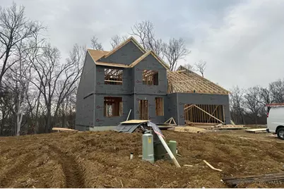 1180 Eagle Boulevard, Hamilton Township, OH 45039 - Photo 1