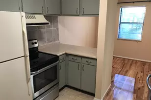 4330 Villa Dr, Blue Ash, OH 45242 - Photo 9