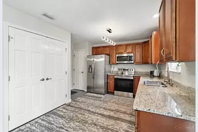 329 Ridgeview Lane, Monroe, OH 45050 - Photo 13