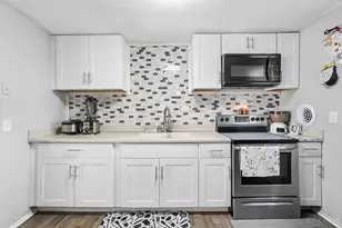 2866 Windsong Dr, Colerain Township, OH 45251 - Photo 15