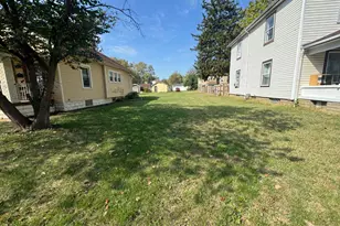 214 Garfield St, Middletown, OH 45042 - Photo 1