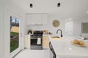 4719 Green Glen Ln, Cincinnati, OH 45238 - Photo 11