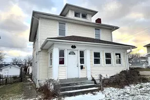 200 E Siebenthaler, Dayton, OH 45405 - Photo 1