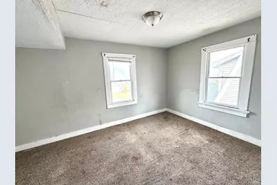 200 E Siebenthaler, Dayton, OH 45405 - Photo 11