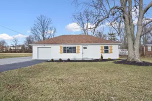 478 Roney Ln, Union Township, OH 45244 - Photo 1