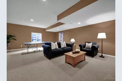 1704 Harmon Drive, Wyoming, OH 45215 - Photo 15