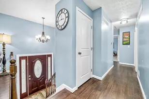 905 Shayler Rd, Union Township, OH 45245 - Photo 13