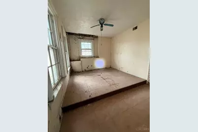 819 Findlay Street, Cincinnati, OH 45214 - Photo 7