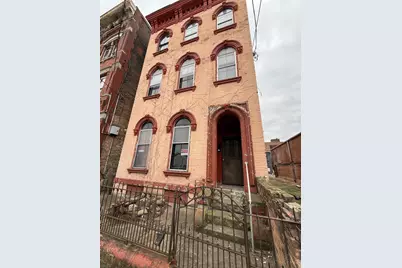 819 Findlay Street, Cincinnati, OH 45214 - Photo 1