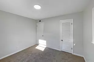 2828 Shartle St, Middletown, OH 45042 - Photo 11