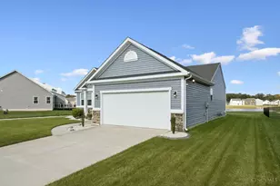 2472 Streamside Dr, Batavia Township, OH 45103 - Photo 3