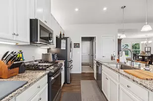 2472 Streamside Dr, Batavia Township, OH 45103 - Photo 21