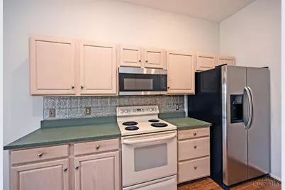 7790 Fancycab Court #302, Cincinnati, OH 45231 - Photo 17