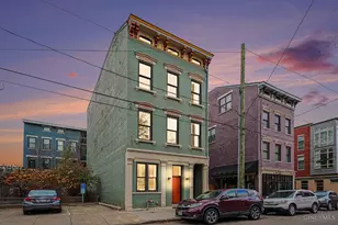 122 W 15th St, Cincinnati, OH 45202 - Photo 1