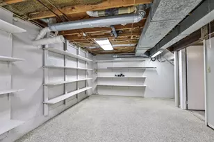 6035 Kyles Station Rd, Liberty Township, OH 45011 - Photo 29