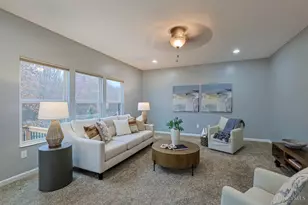 1123 Carrington Pl, Hamilton Township, OH 45039 - Photo 15