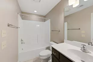 1174 Club View Dr, Centerville, OH 45458 - Photo 43