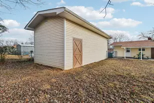 223 Cherokee Dr, Loveland, OH 45140 - Photo 33