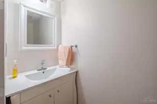 10891 Pond Ln, Sycamore Township, OH 45242 - Photo 21