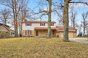 3724 Yellowstone Dr, Colerain Township, OH 45251 - Photo 1
