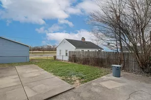 904 Stanley St, Middletown, OH 45044 - Photo 17