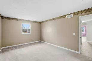 5285 Yeatman Rd, Colerain Township, OH 45252 - Photo 31